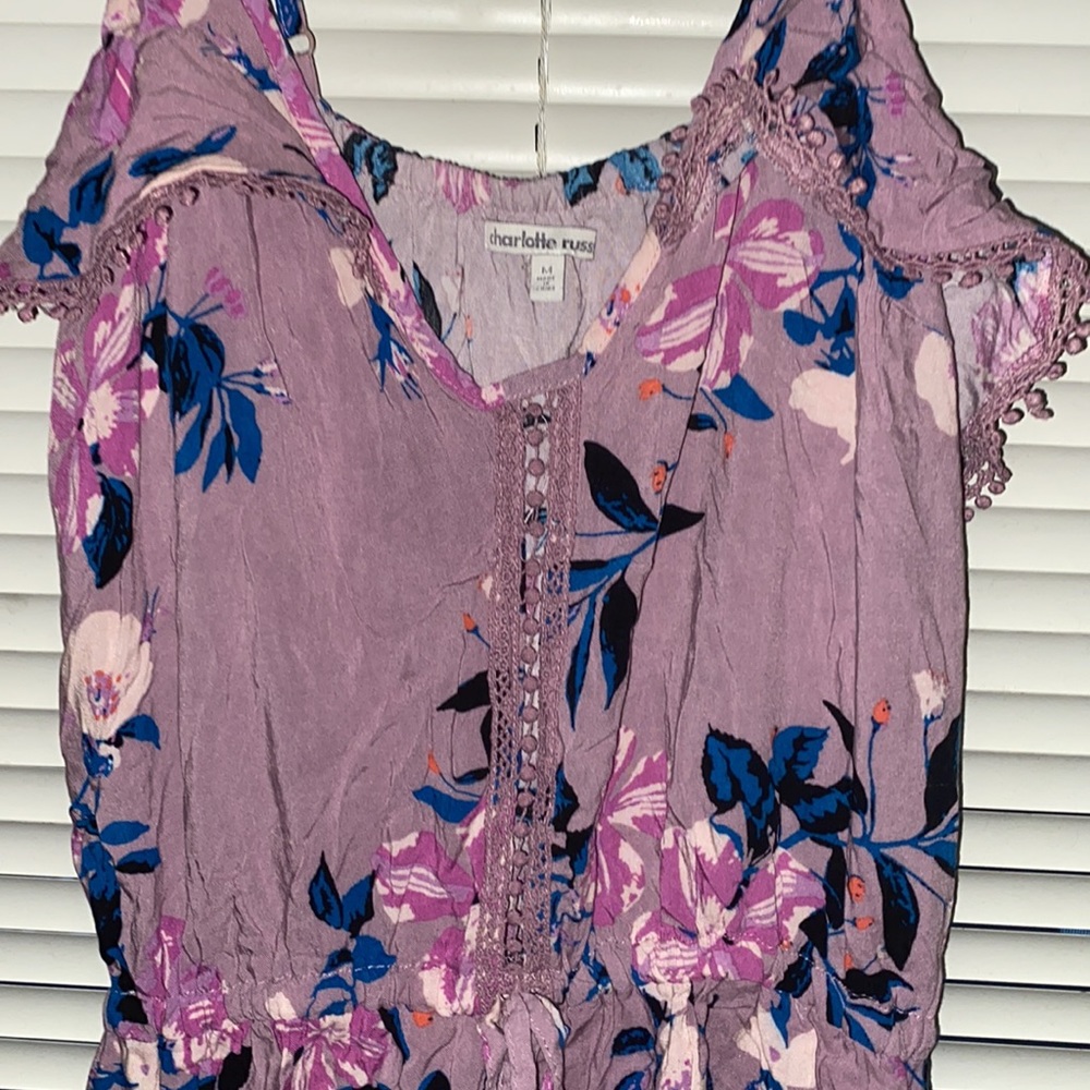 Romper - Picture 2 of 4